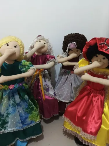 Bonecas suporte para banheiro artesanal 