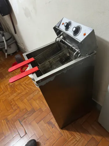 Fritadeira industrial 6000w
