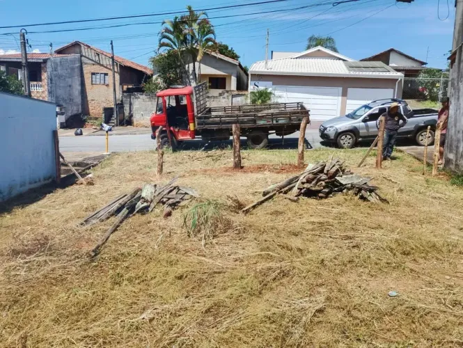 Terreno à venda, 300 m² por R$ 200.000,00 - Jardim América - Taubaté/SP