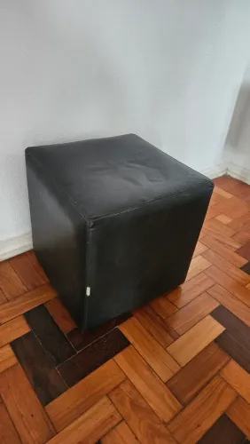 Puff quadrado preto tok stock