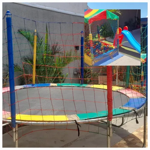 Locação de pula-pula e piscina de bolinhas(atende todas as regiões)