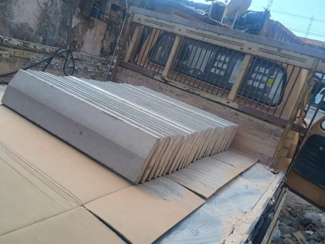 Pingadeira para muro