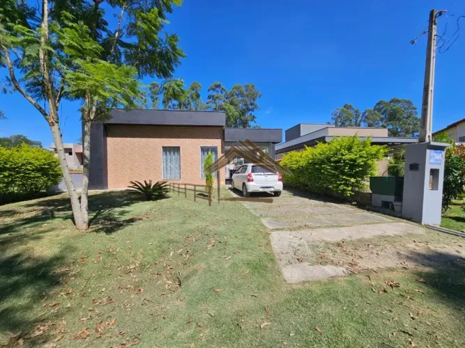 Oportunidade no Ninho Verde 1, linda casa com 4 dormitórios, ampla área de lazer