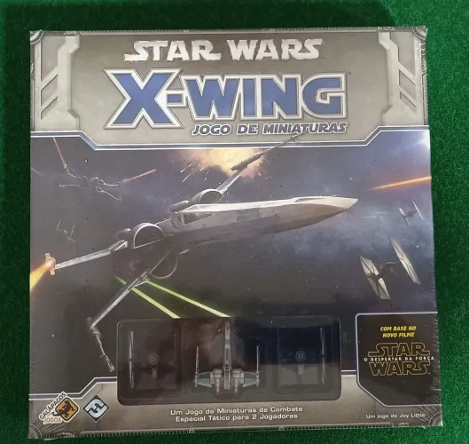 Star Wars X-wing Core Set O Despertar da Força LACRADO DE FÁBRICA (PT-BR)