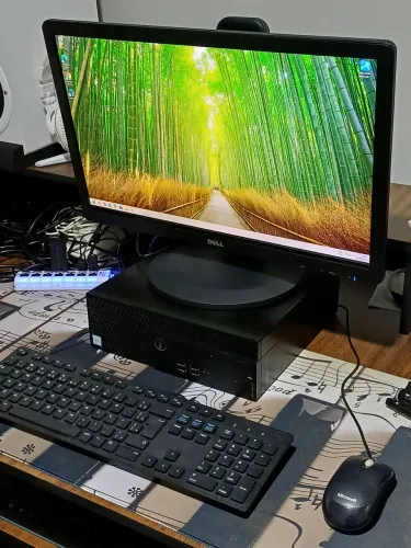 Dell Optiplex 3060 i5 + Monitor 21.5" Full HD + 16GB RAM + SSD