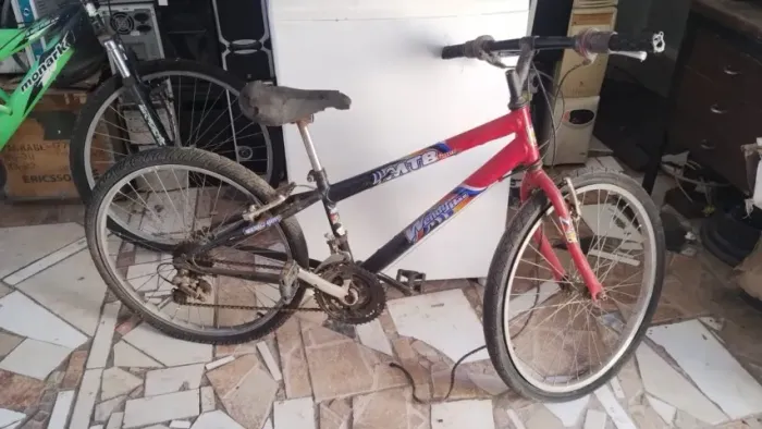 Bike Wendy Bike ( Com reparos a fazer)