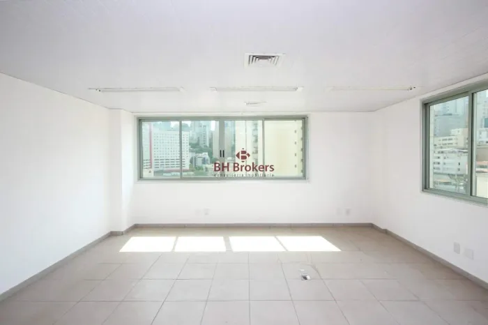 SALA PARA ALUGAR NO BAIRRO CORAÇÃO DE JESUS
