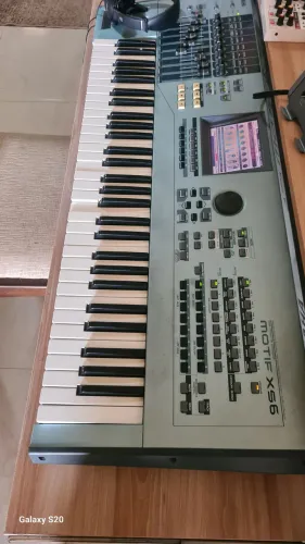 Yamaha Motif xs6