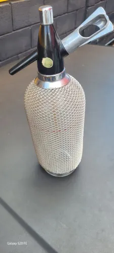 Garrafa sifão Bohemia década 60