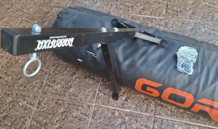 BAIXOU! Saco Pancada Gorilla + suporte NOVO