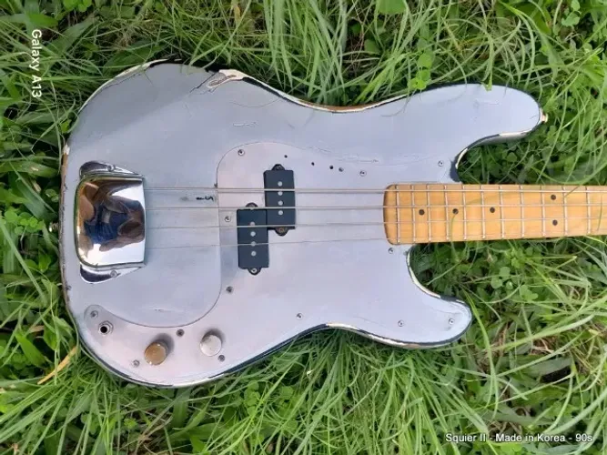 Squier II - Precision Bass - Made in Korea anos 90