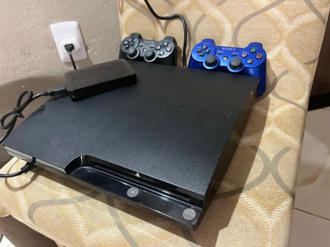 ? PlayStation 3 Completo + Jogos - Ótima Oportunidade!