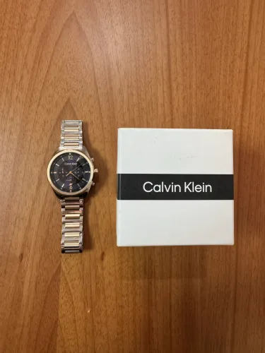 Relógio Calvin Klein elegante e sofisticado 