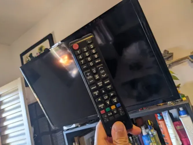 TV 32 de LED Samsumg - Não é Smart