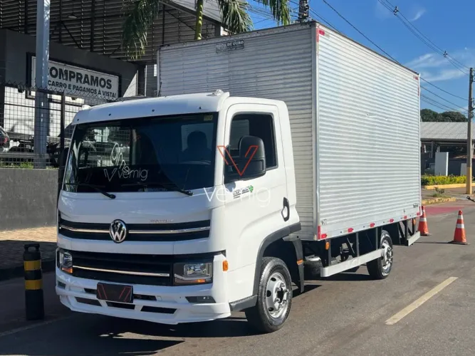 VUC Delivery Express 2021 Baú Ñ HR Bongo Foton