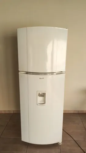 ? VENDO ÓTIMA GELADEIRA CONSUL DUPLEX FROST FREE SEMI-NOVA 400 L COM GARANTIA ?