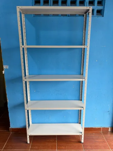 Estante de aço c 5 prateleiras-Nova