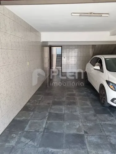 Sobrado à venda, Vila Medeiros, com 173 m², 3 dormitórios , 1 suíte, 4 vagas