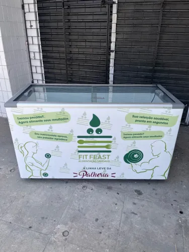 Freezer Fricon 534 litros - tampa de vidro