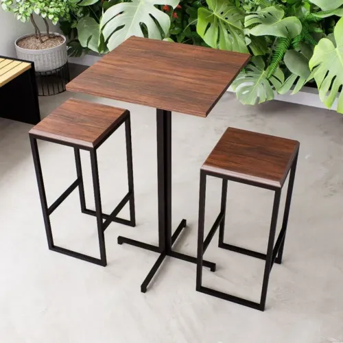 Conjunto de mesas Alta Bar