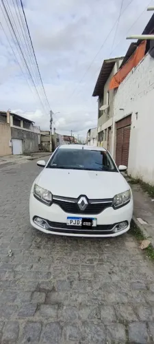 Renault Logan Dynamique Hi-flex 1.6 8V 4P 2015
