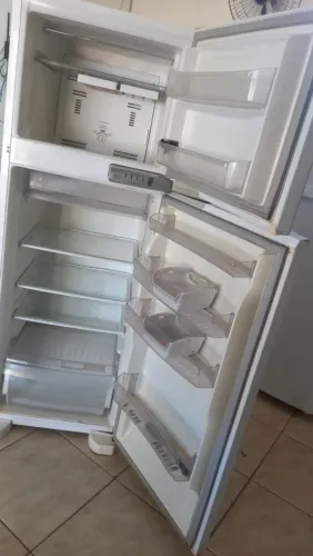 Geladeira Frost Free Brastemp 
