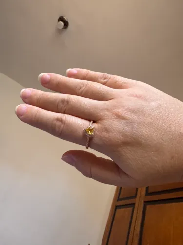 Anel novo dourado pedra coração amarelo pedras brancas brilhantes inspiração pandora