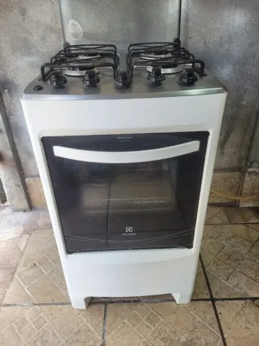 FOGÃO ELECTROLUX 4 BOCAS
