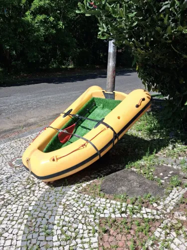 Bote apoio lancha barco lazer praia navegação 