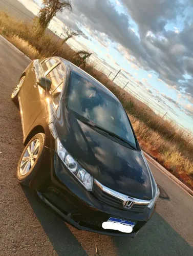 Honda Civic Sedan LXS 1.8/1.8 Flex 16V Aut. 4P 2012