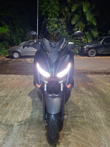Vendo minha XMAX 250
