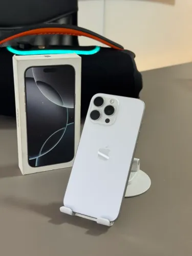 IPHONE 16 PRO MAX 256 GIGAS COMPLETO