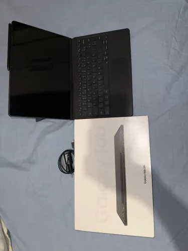 Tablet Samsung S 9 plus 
