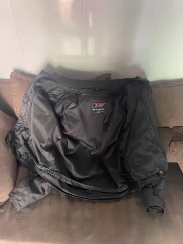 Vendo jaqueta X11 modelo BREEZE 2