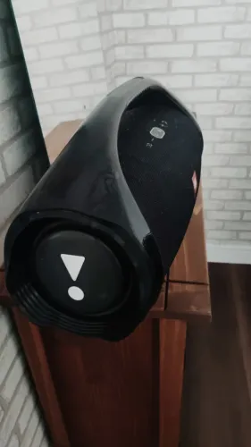 JBL bombox 2