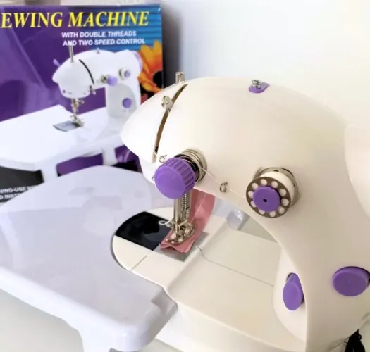 Mini Maquina Costura Com MESA Portátil Elétrica Bivolt