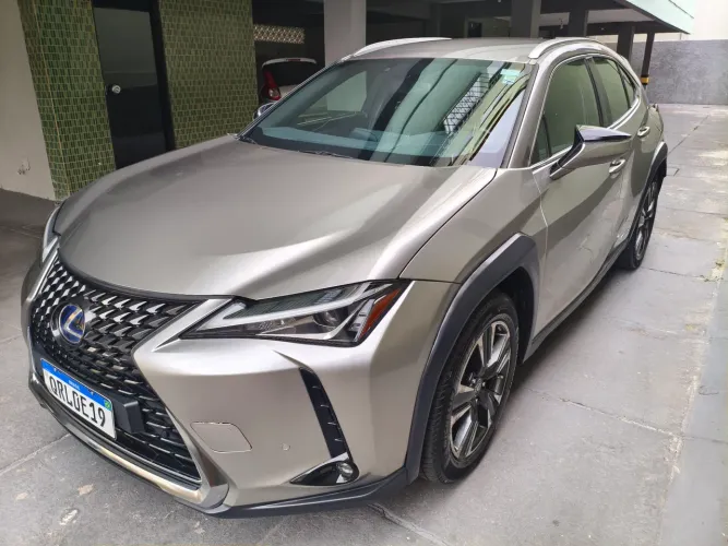 Lexus UX-250H Dynamic 2.0 16V Aut.(hybrid) 2019