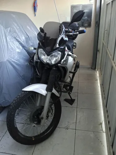 Vendo Yamaha Ténéré 250 2011