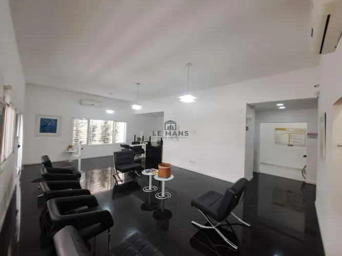 Prédio comercial para venda no bairro Alto em Piracicaba - SP
