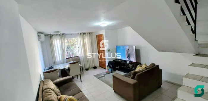Cascadura | Casa de Condomínio 2 quartos