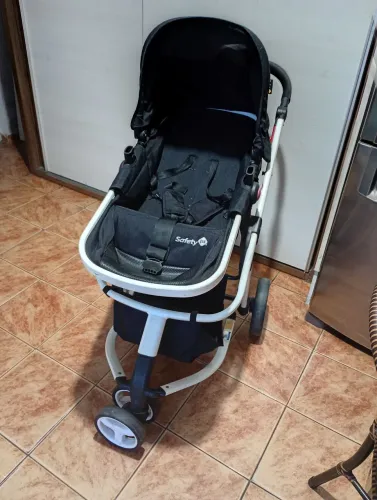 Carrinho de bebê Safety