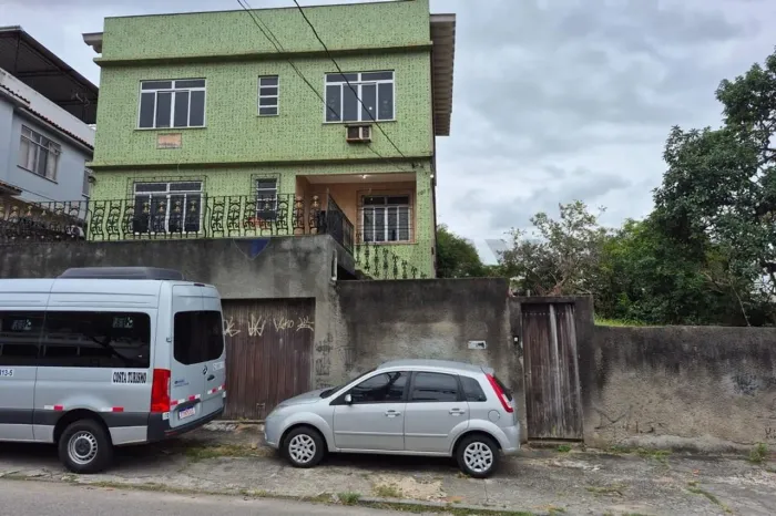 Casa duplex para alugar, 5 quartos, 430m² por R$ 4.000,00, Bancários, Rio de Janeiro, RJ