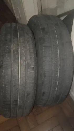 Pneus novos usados apenas 1 semana