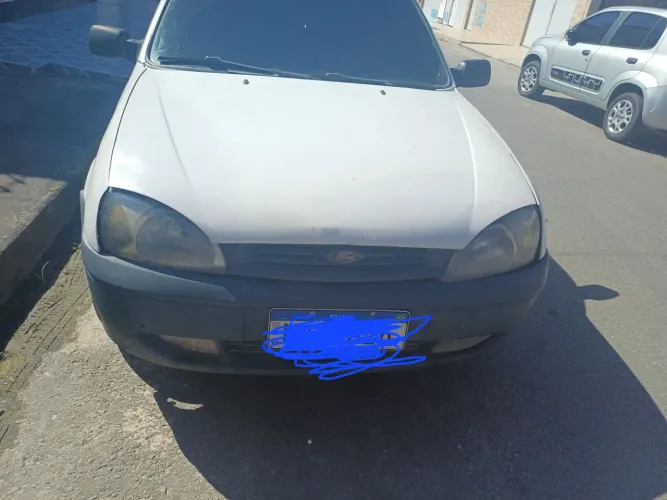 Ford Courier 1.6 L/ 1.6 Flex 2009