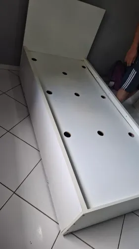 Cama solteiro + cama auxiliar