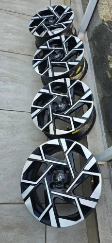 Rodas originais novo HB20 aro 15