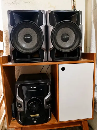 Som Sony MHC-GT555 - 480W RMS