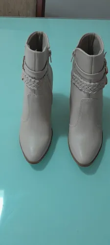 Bota da Mississipi cano curto bege