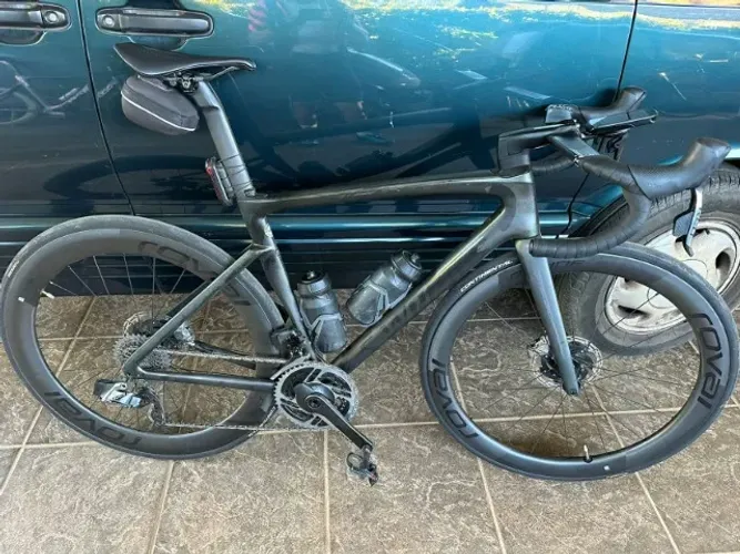 Bicicleta Sworks SL7 Specialized ano 2021/22 sram red axs 12v