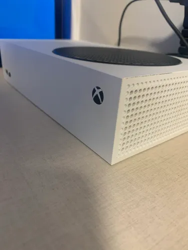 Xbox Series S + controle gamesir pro led